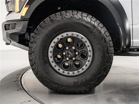 Used 2025 Ford F150 Raptor image 11