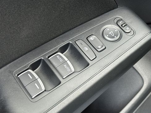 Certified 2024 Honda Civic EX image 24