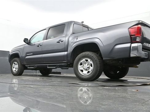 Used 2021 Toyota Tacoma SR5 image 10
