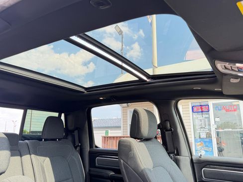 Used 2019 RAM 1500 Big Horn AWD/4WD image 55