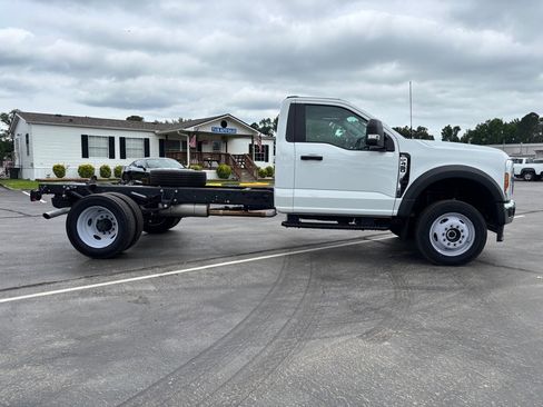 Used 2024 Ford F450 XL w/ XL Chrome Package AWD/4WD image 3