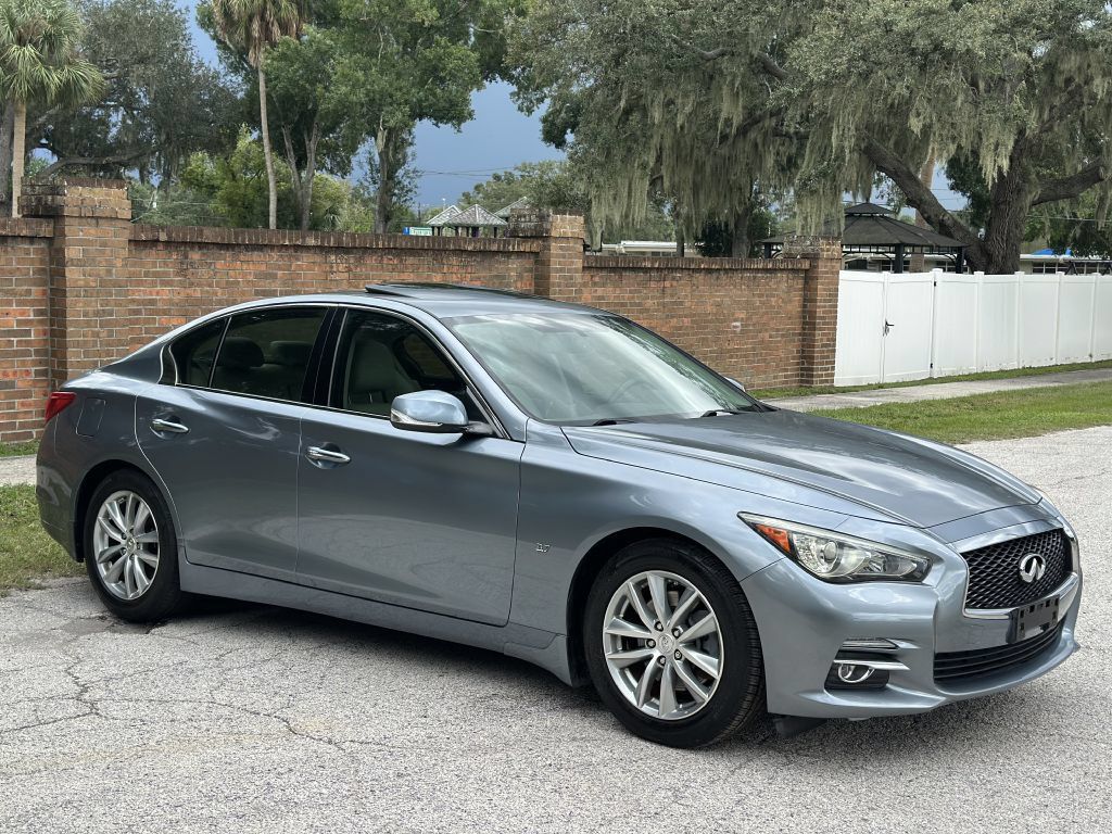 Used 2015 INFINITI Q50 Premium w/ Navigation Package RWD image 5