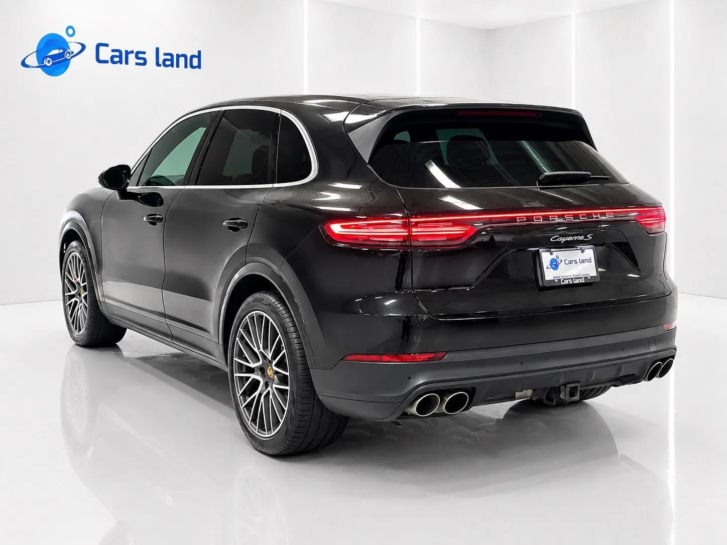 Used 2021 Porsche Cayenne S AWD/4WD image 4