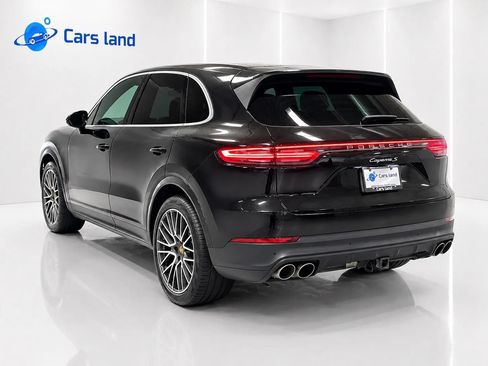 Used 2021 Porsche Cayenne S AWD/4WD image 4
