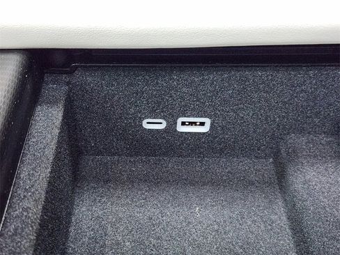 New 2026 Jeep Grand Wagoneer L Summit image 26