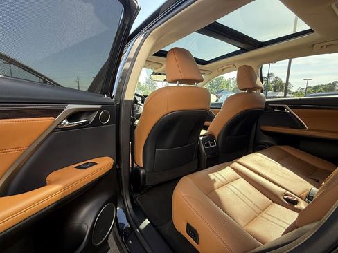 Used 2021 Lexus RX 350 FWD w/ Luxury Package image 16