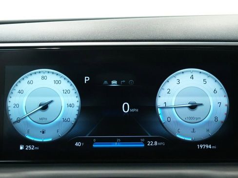 Used 2023 Hyundai Santa Cruz SEL Premium image 41