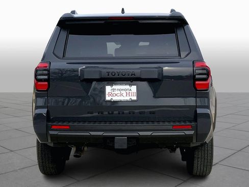 Used 2025 Toyota 4Runner SR5 image 5