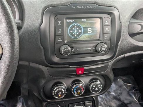 Used 2016 Jeep Renegade Sport w/ Power & Air Group FWD image 14