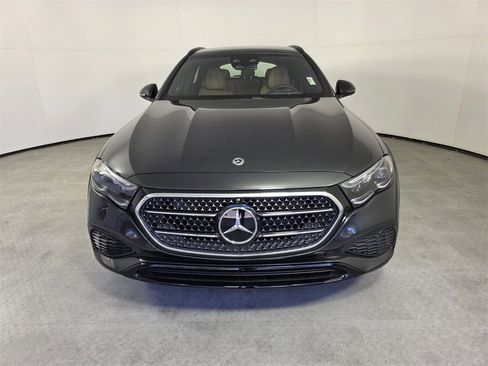 New 2026 Mercedes-Benz E 450 4MATIC All-Terrain Wagon image 2