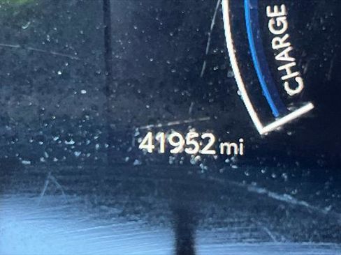 Certified 2025 Toyota Camry SE image 28