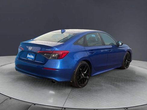 Used 2024 Honda Civic Sport image 5