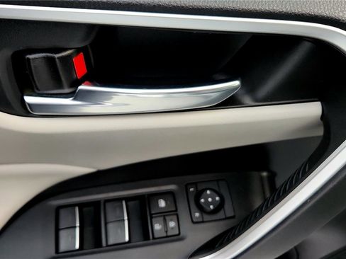 Certified 2023 Toyota RAV4 XLE image 35