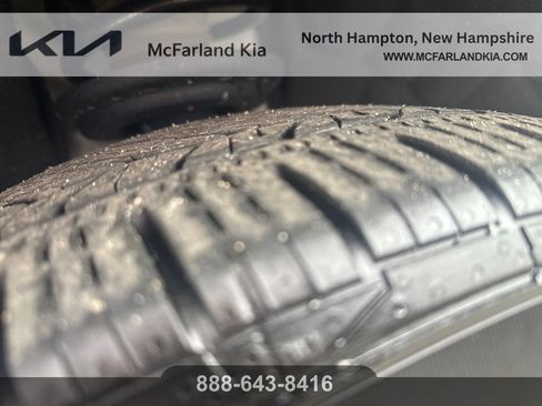 Used 2023 Buick Enclave Avenir w/ Avenir Technology Package AWD/4WD image 33