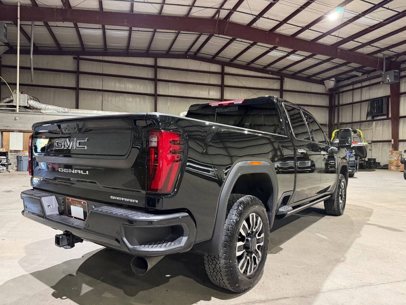 Used 2026 GMC Sierra 2500 Denali Ultimate AWD/4WD image 5