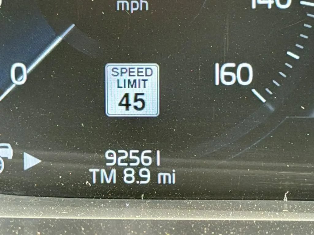 Used 2018 Volvo XC90 T6 Inscription w/ Convenience Package AWD/4WD image 23