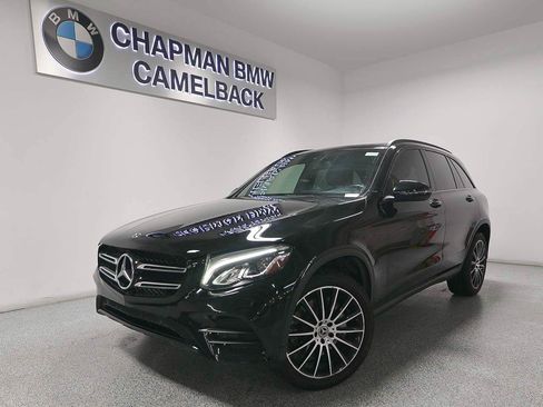 Used 2019 Mercedes-Benz GLC 300 image 1