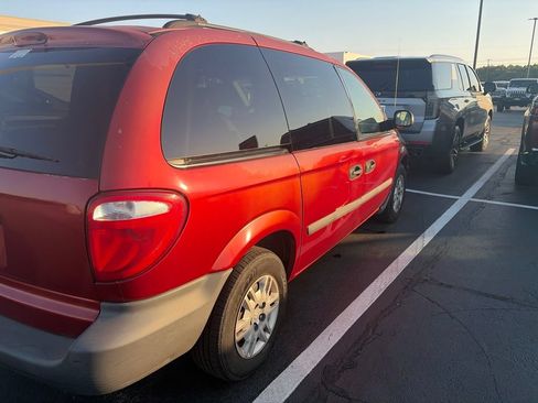 Used 2006 Dodge Caravan SE w/ Popular Equipment Group I FWD image 4