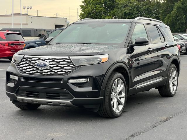 Used 2021 Ford Explorer Platinum w/ Equipment Group 601A AWD/4WD image 44