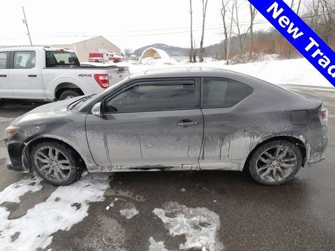 Used 2015 Scion tC image 3