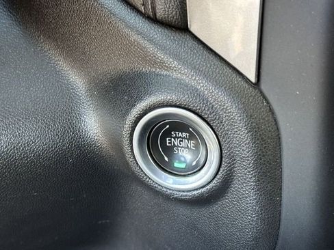 Certified 2022 Chevrolet Silverado 1500 RST w/ All Star Edition Plus image 16