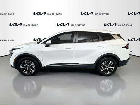 Used 2023 Kia Sportage EX AWD/4WD image 5