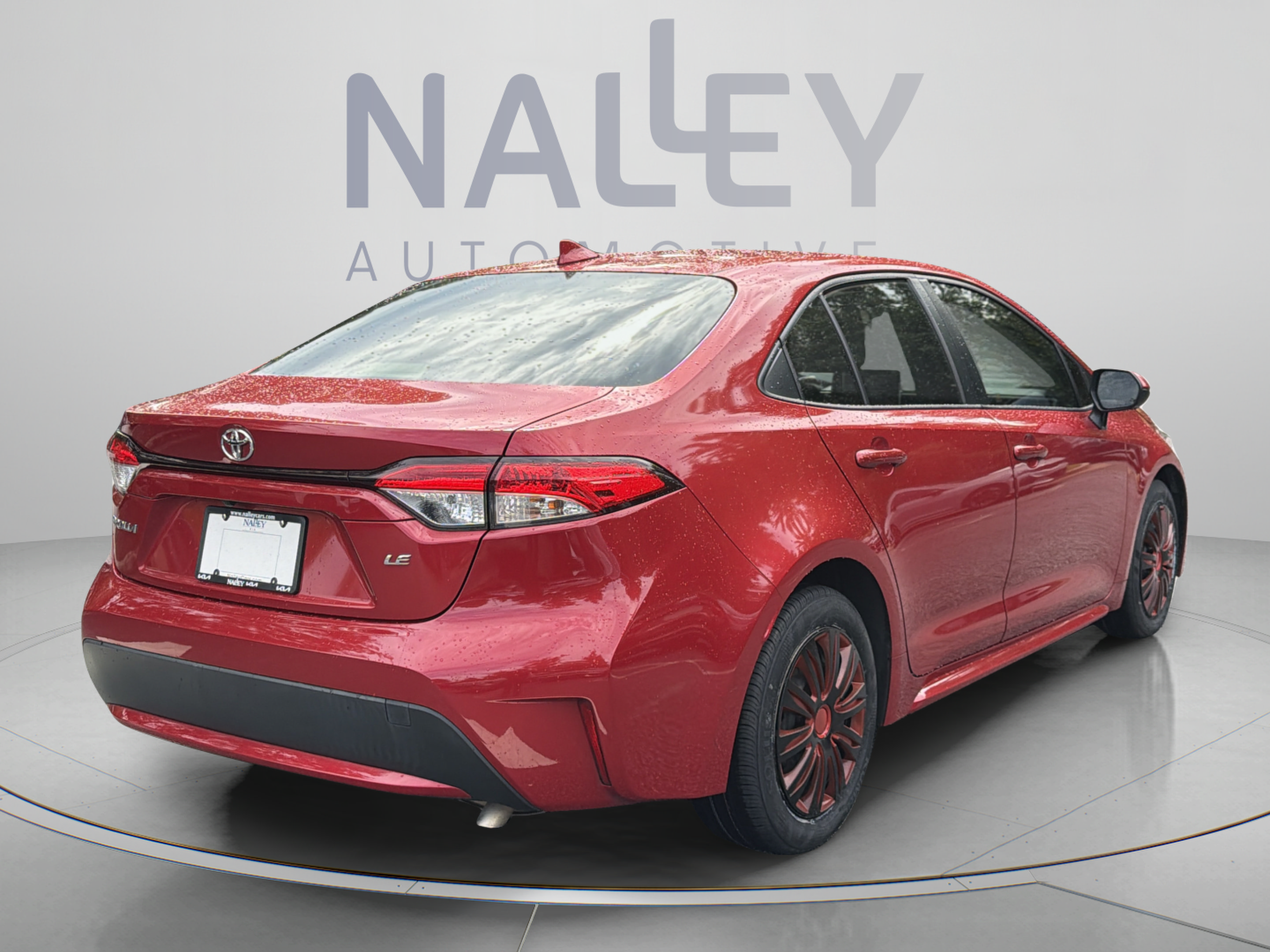 Used 2020 Toyota Corolla LE FWD image 5