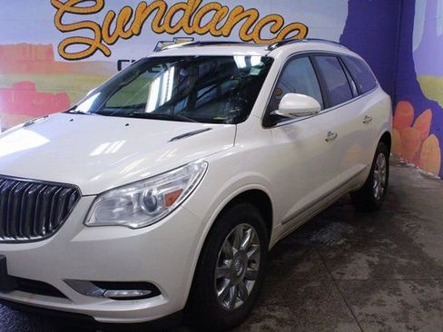 Used 2015 Buick Enclave Leather image 2