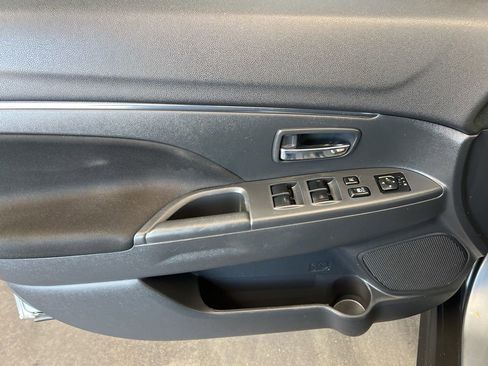 Used 2022 Mitsubishi Outlander Sport ES image 18