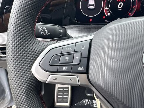 New 2026 Volkswagen GTI SE FWD image 17