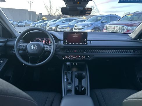 Certified 2024 Honda Accord EX image 17