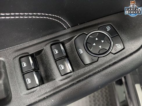Used 2023 Ford Edge Titanium AWD/4WD image 10