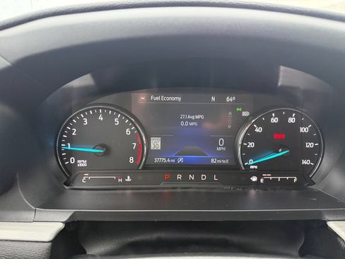 Used 2023 Ford Explorer XLT w/ Equipment Group 202A AWD/4WD image 12