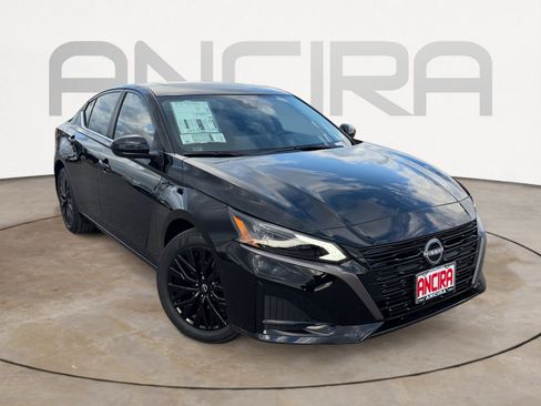 New 2026 Nissan Altima 2.5 SV FWD image 4