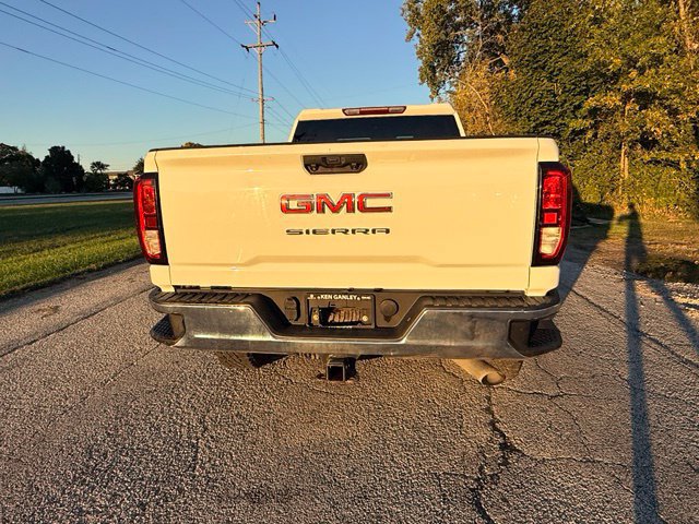 Used 2024 GMC Sierra 2500 Pro w/ Convenience Package AWD/4WD image 11