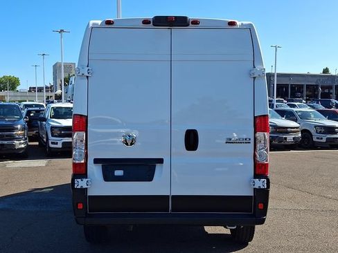 Used 2025 RAM ProMaster 3500 w/ Convenience Group FWD image 5
