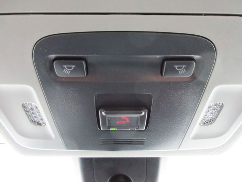 Used 2024 Toyota Camry SE FWD image 28