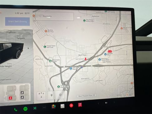 Used 2024 Tesla Cybertruck AWD Crew Cab image 24