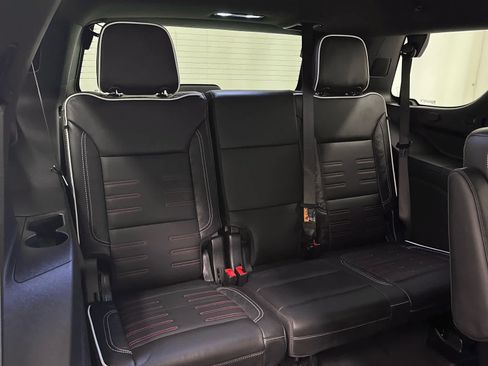 Used 2026 GMC Yukon AT4 Ultimate AWD/4WD image 24
