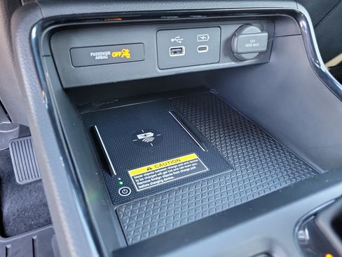 Used 2023 Honda CR-V Sport Touring image 16