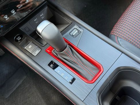 New 2026 Nissan Kicks SR w/ Cold Weather Package image 20