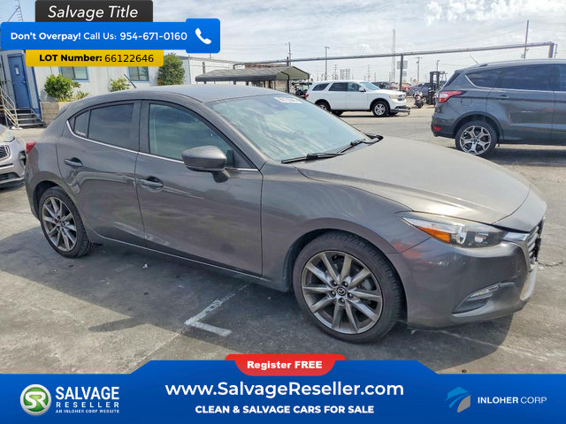 Used 2018 MAZDA MAZDA3 Touring FWD image 5