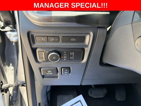 Used 2022 Ford F150 Platinum w/ Equipment Group 701A High AWD/4WD image 9