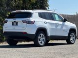 Used 2024 Jeep Compass Latitude image 5