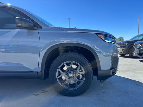 New 2026 Honda Pilot TrailSport image 3
