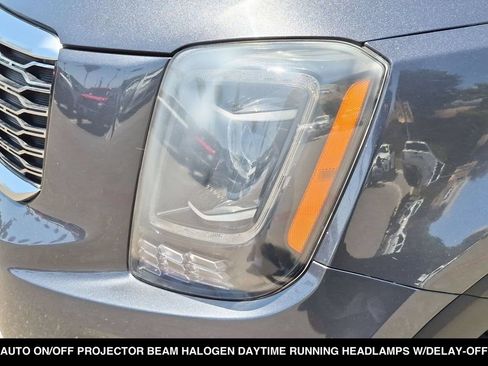 Used 2020 Kia Telluride S w/ S 8 Passenger Seating Package FWD image 10