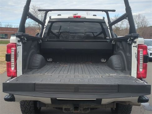 Used 2024 Ford F250 Lariat w/ Lariat Ultimate Package image 32