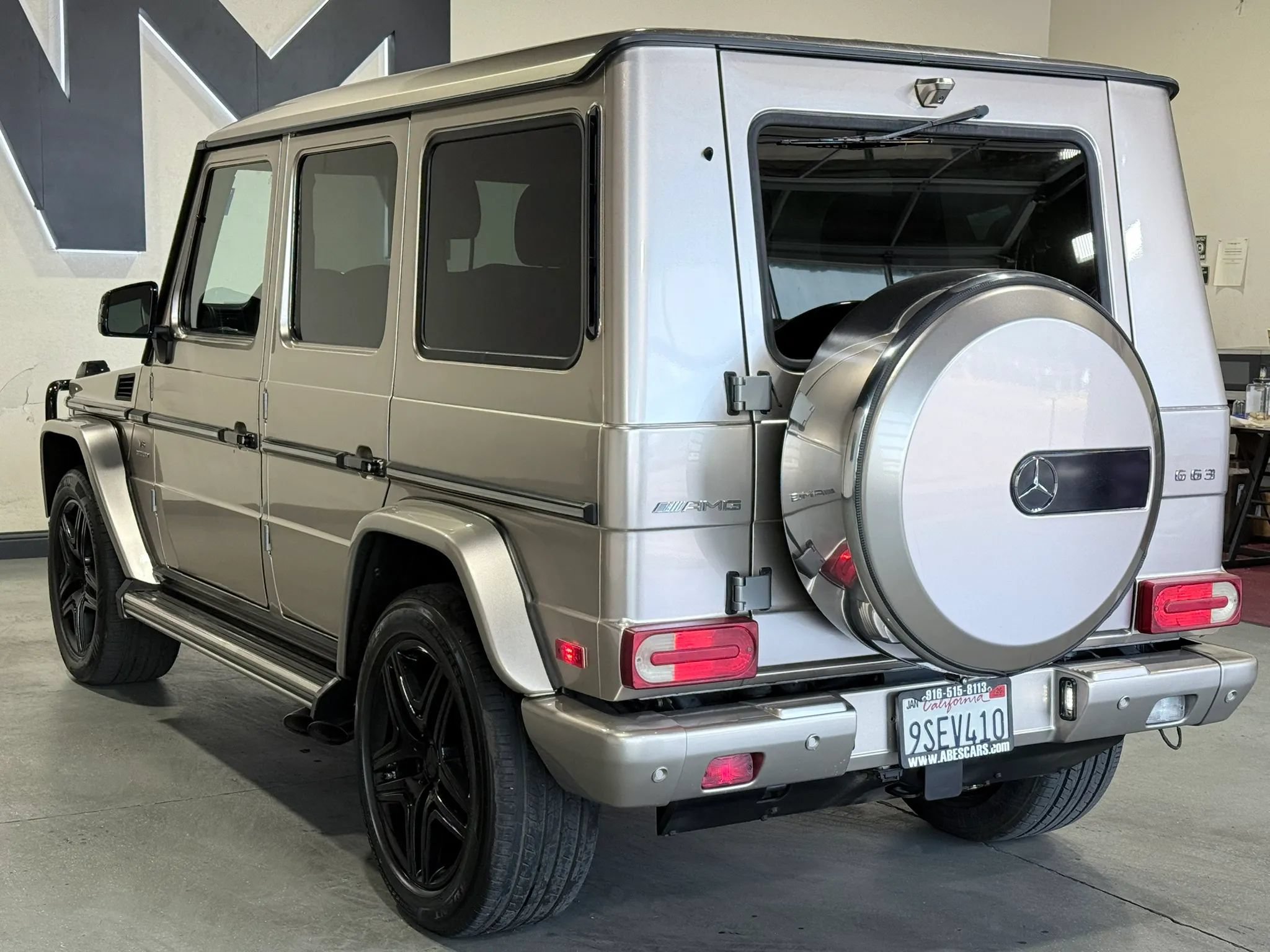 Used 2016 Mercedes-Benz G 63 AMG 4MATIC image 6