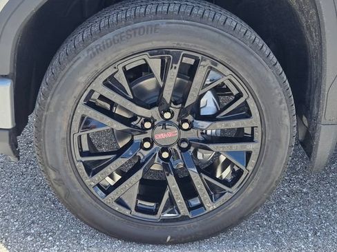 New 2026 GMC Sierra 1500 Elevation AWD/4WD image 11