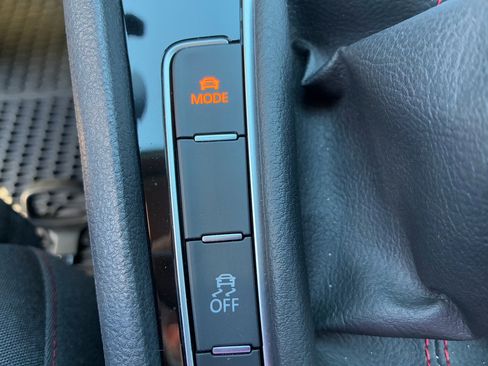 Used 2021 Volkswagen GTI S image 22